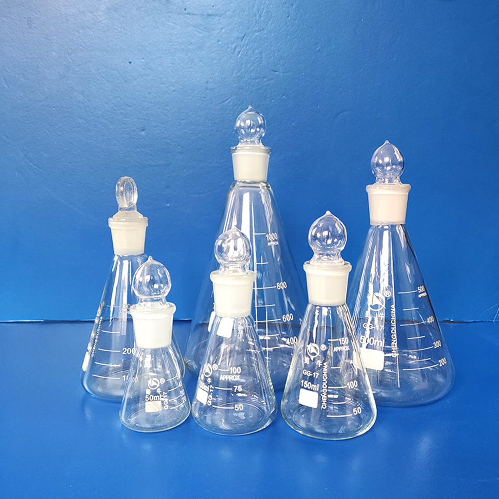 Conical flask with stopper