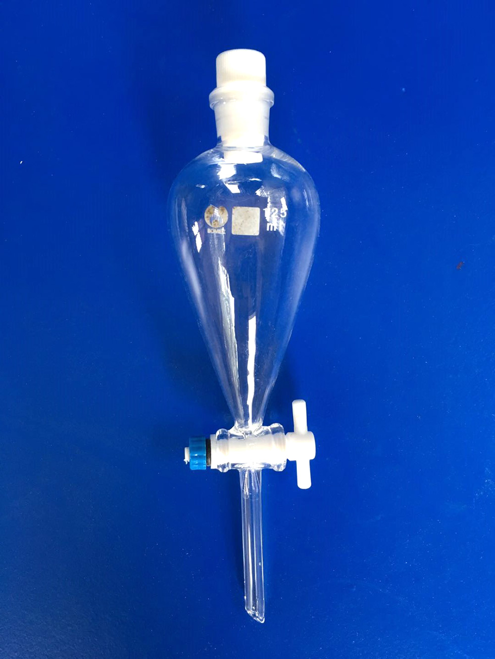 Upper and lower PTFE pear-shaped funnel